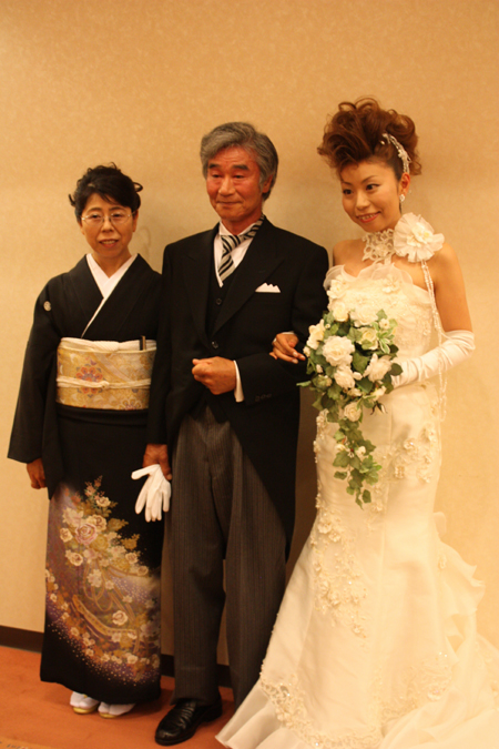 ホワイエでＷＤ３ショット.jpg