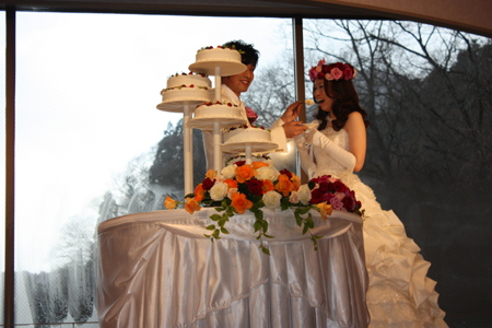 1204ファーストバイト新婦へ.jpg 1204ファーストバイト新婦へ.jpg