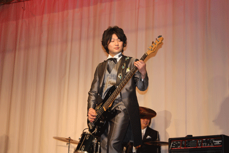 0424バンド演奏.gif 0424バンド演奏.gif